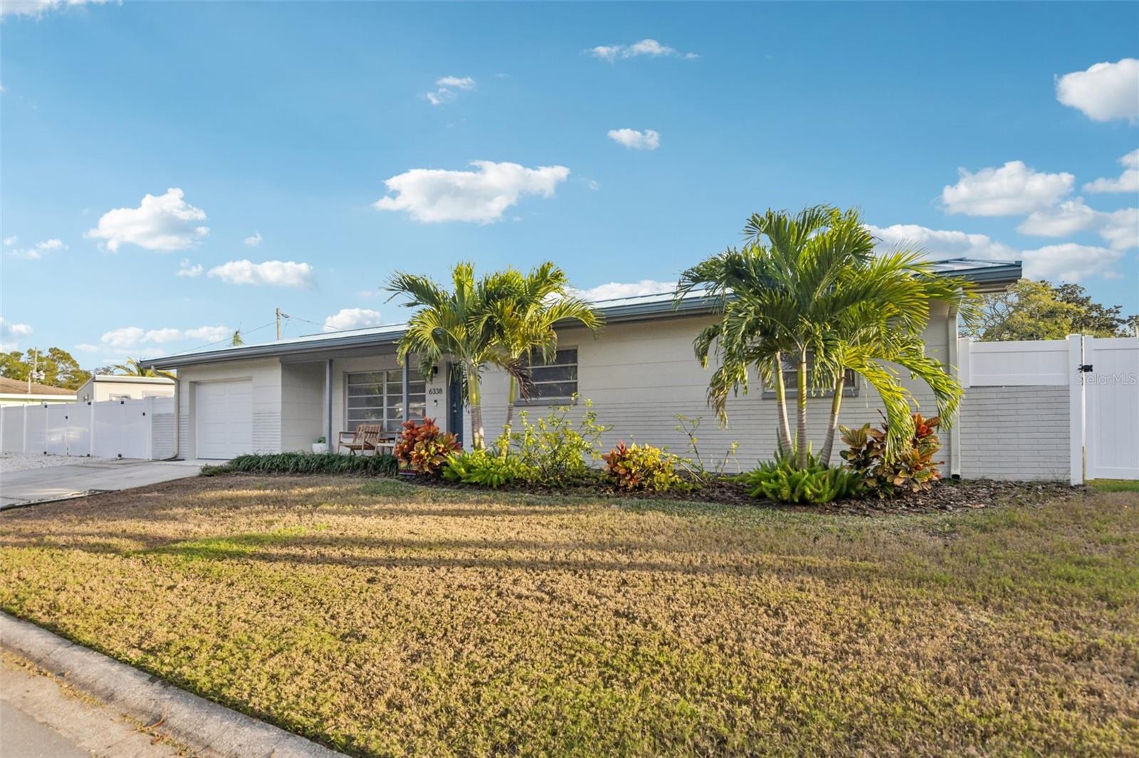 HILLBROOK ESTATES - Residential