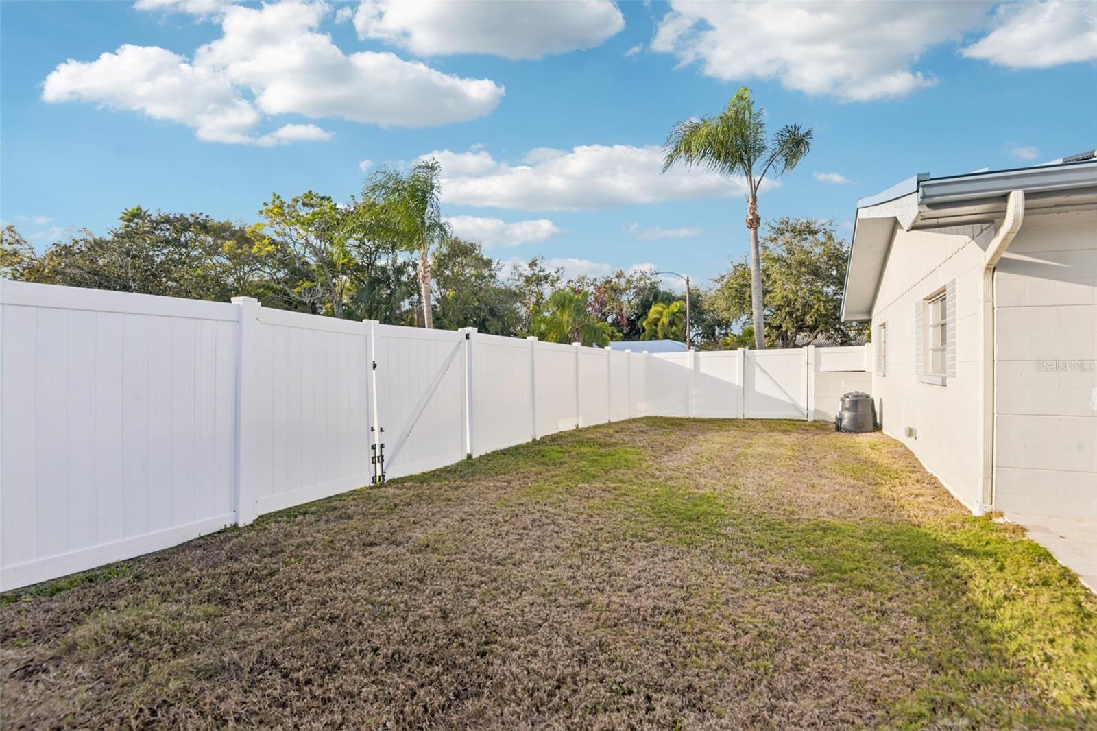 HILLBROOK ESTATES - Residential