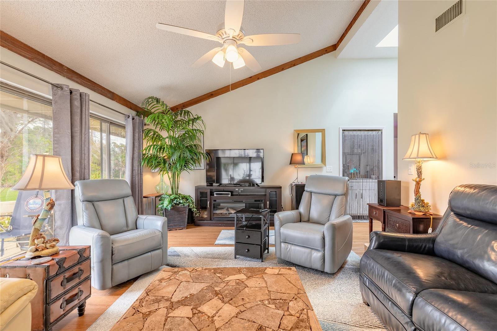 BRAE BURN UNIT 01 - Residential