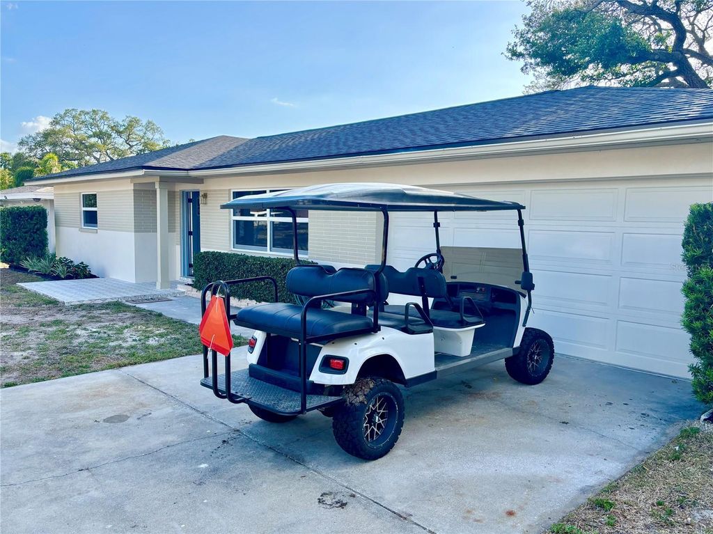 Photo of 644 Manor Drive W, Dunedin, FL 34698 (MLS # TB8494113)