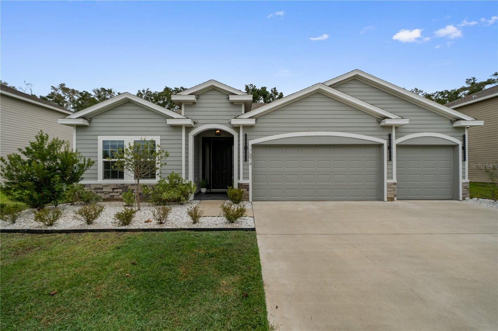 Photo of 17574 NW 173rd Road, Alachua, FL 32615 (MLS # GC544082)