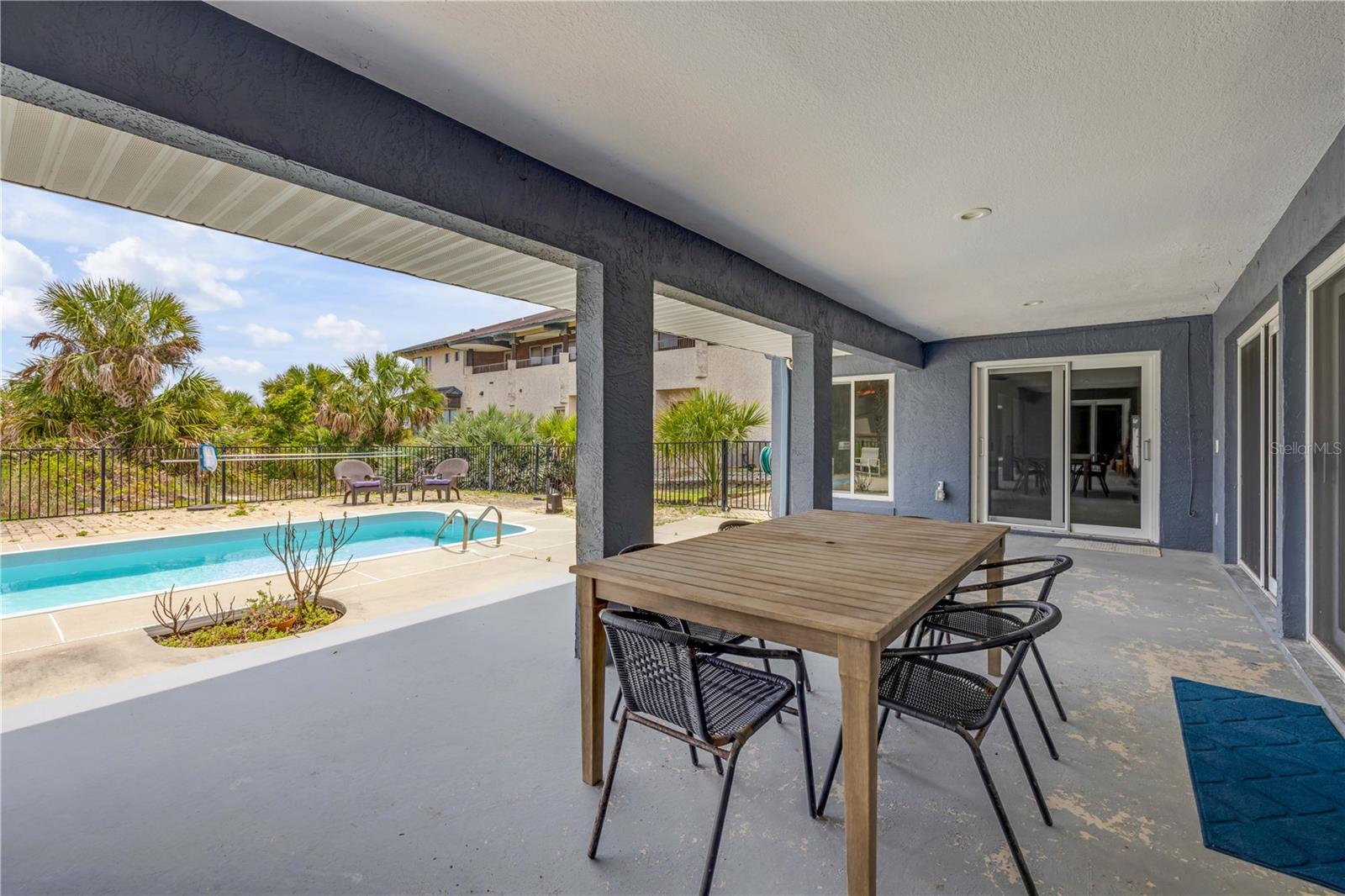 CORONADO SHORES UN 1 - Residential
