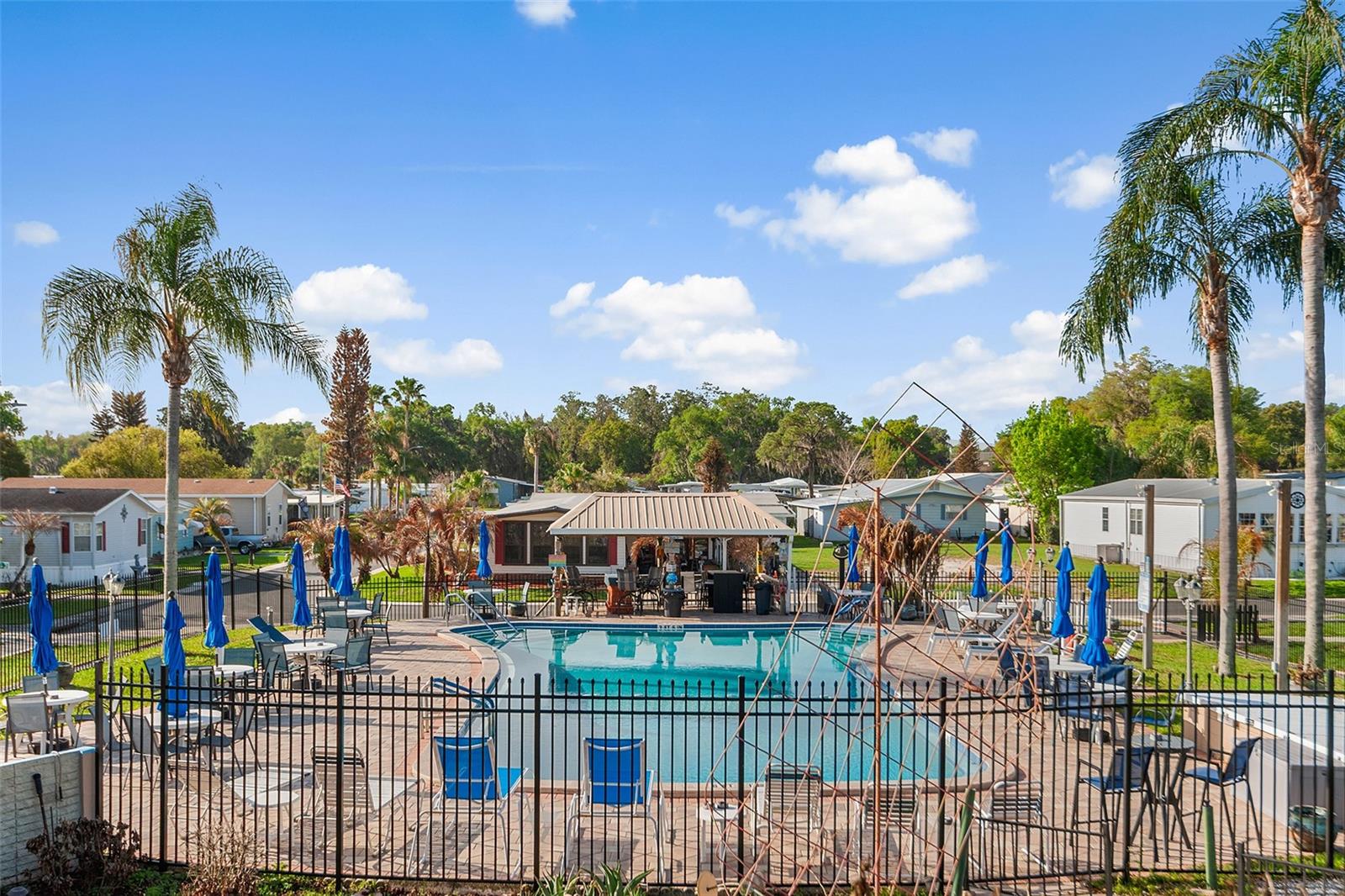 LAKESIDE HILLS ESTATES - Residential