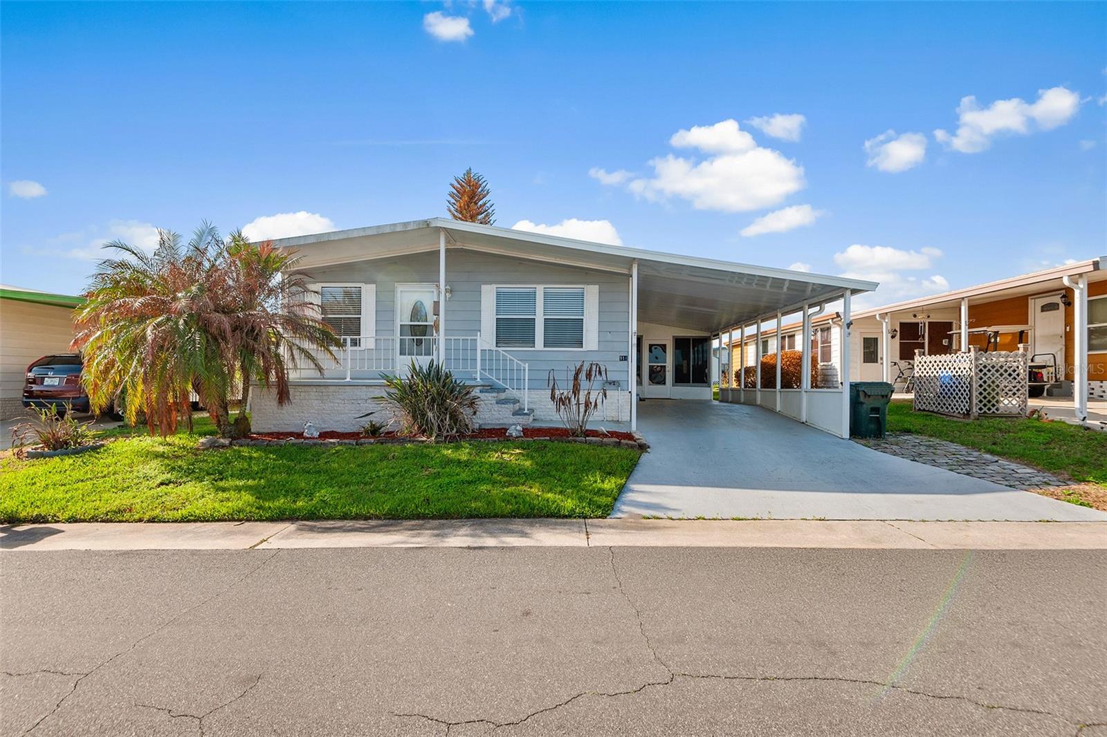 LAKESIDE HILLS ESTATES - Residential