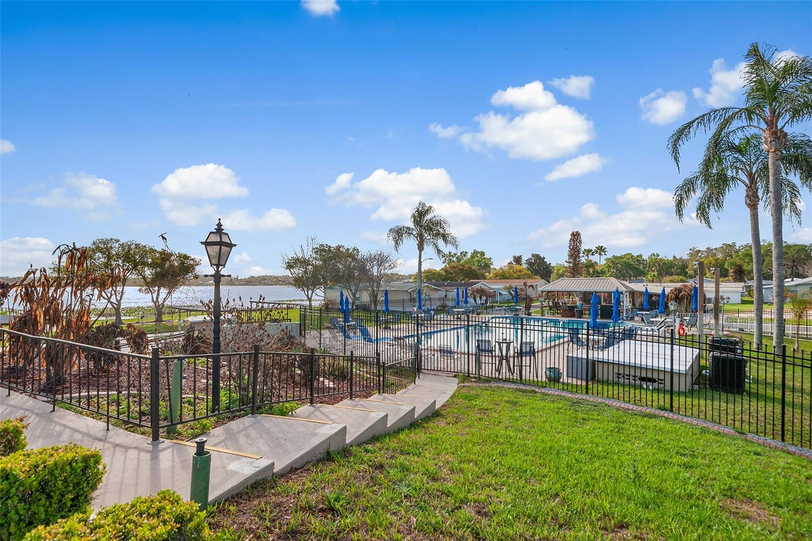 LAKESIDE HILLS ESTATES - Residential