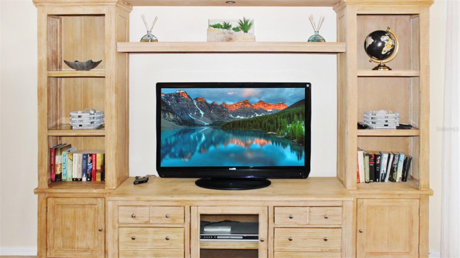 GULF & BAY CLUB BAYSIDE - Residential Lease