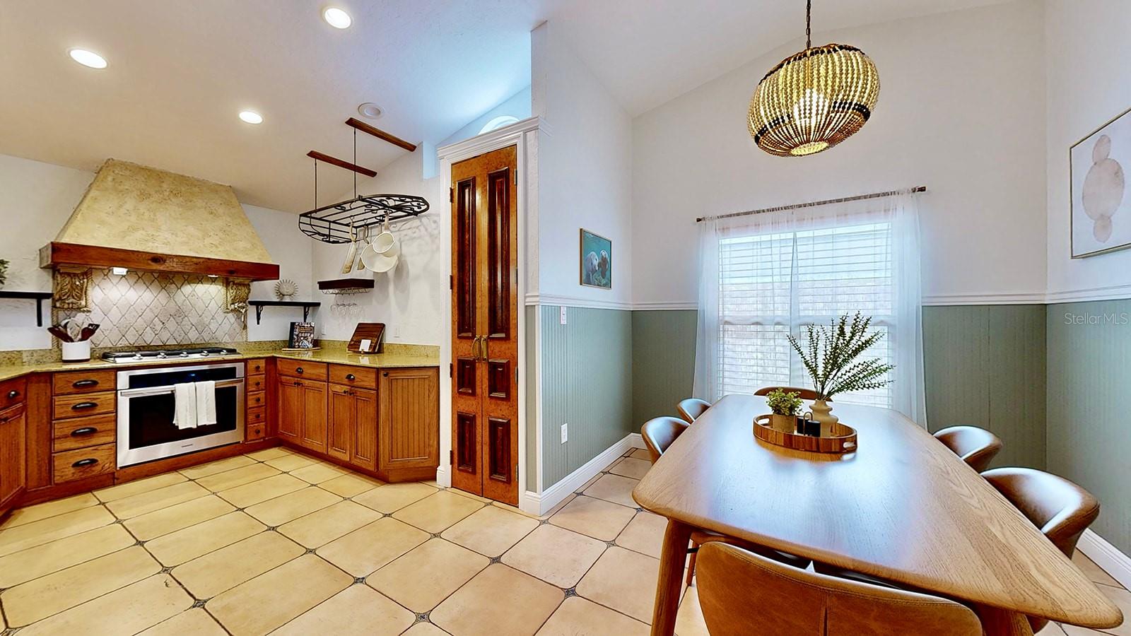 RIVERHAVEN VILLAGE REP - Residential Lease