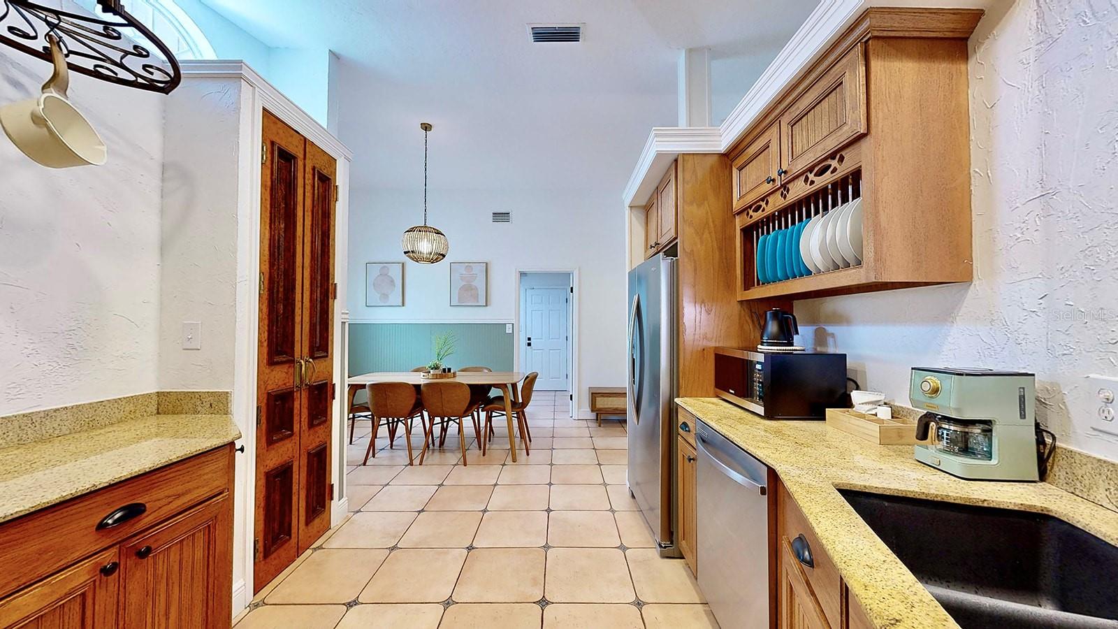 RIVERHAVEN VILLAGE REP - Residential Lease