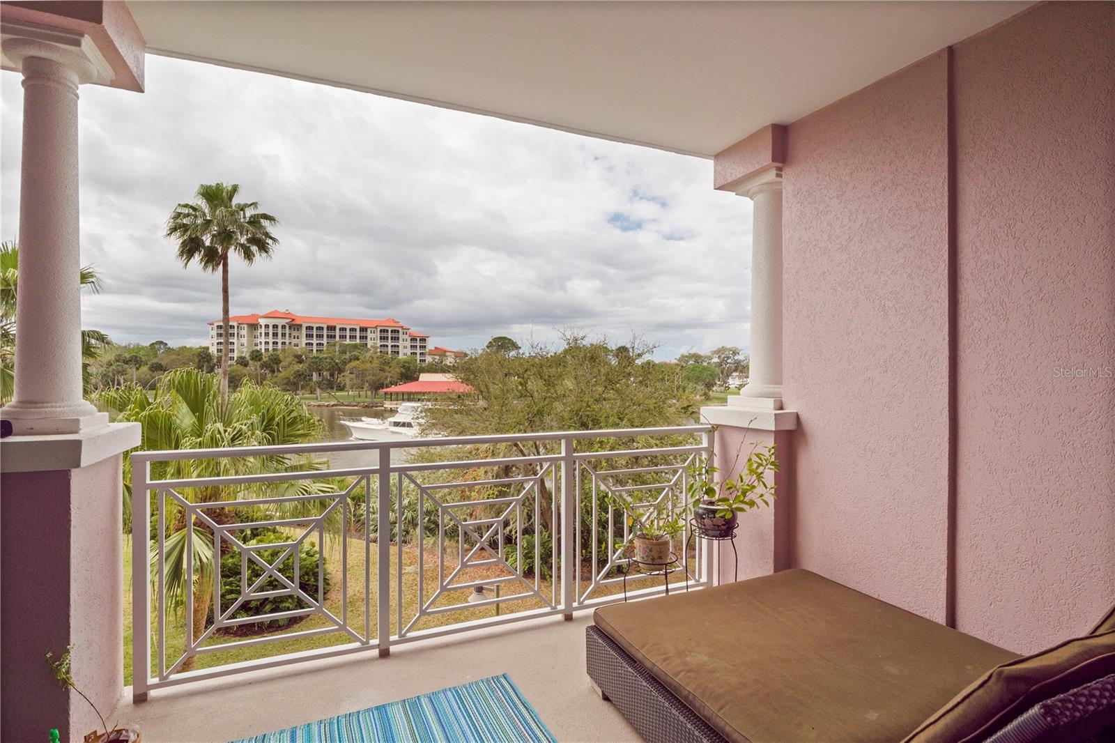 HARBOR VILLAGE MARINA - Residential