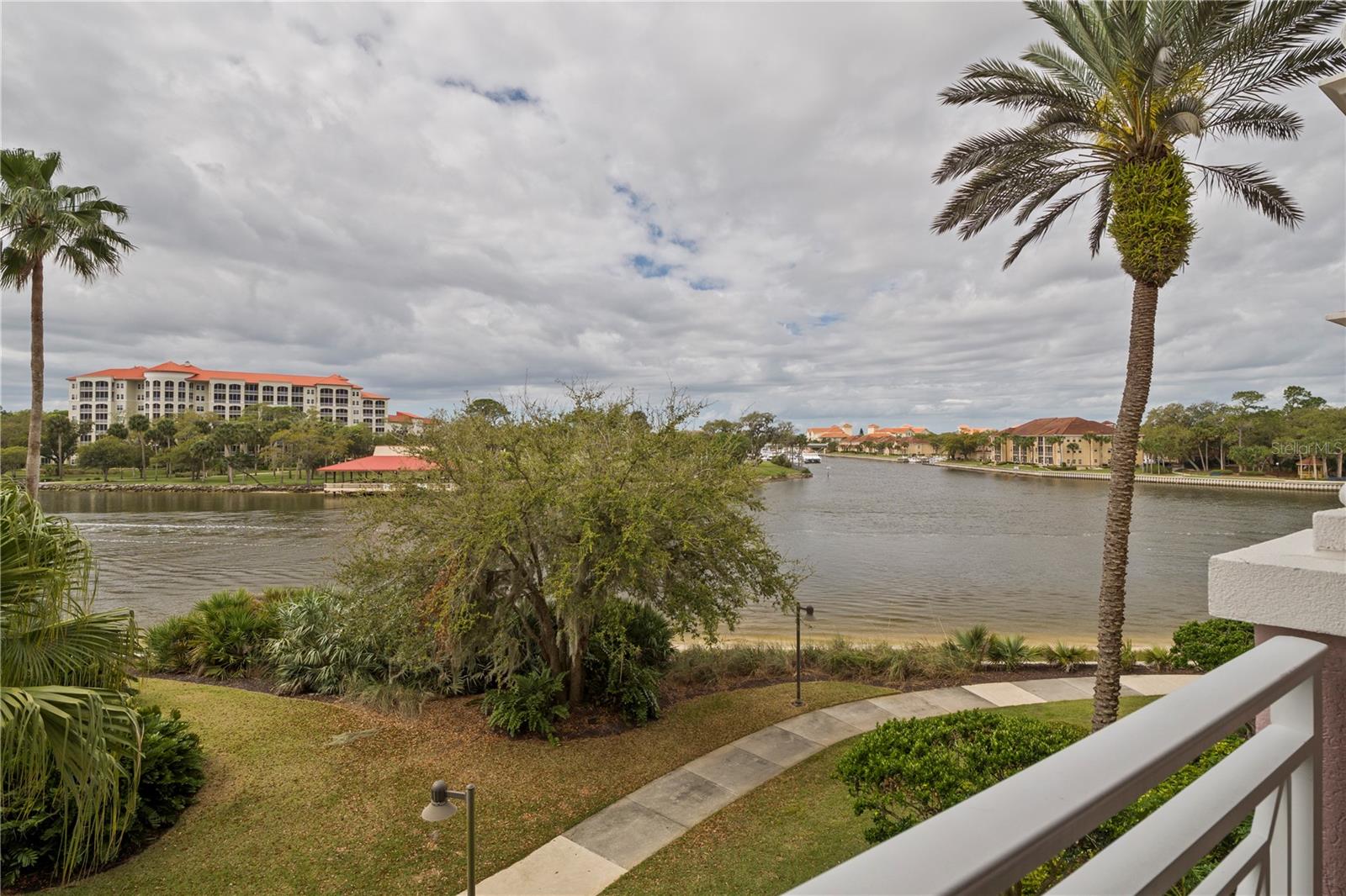 HARBOR VILLAGE MARINA - Residential