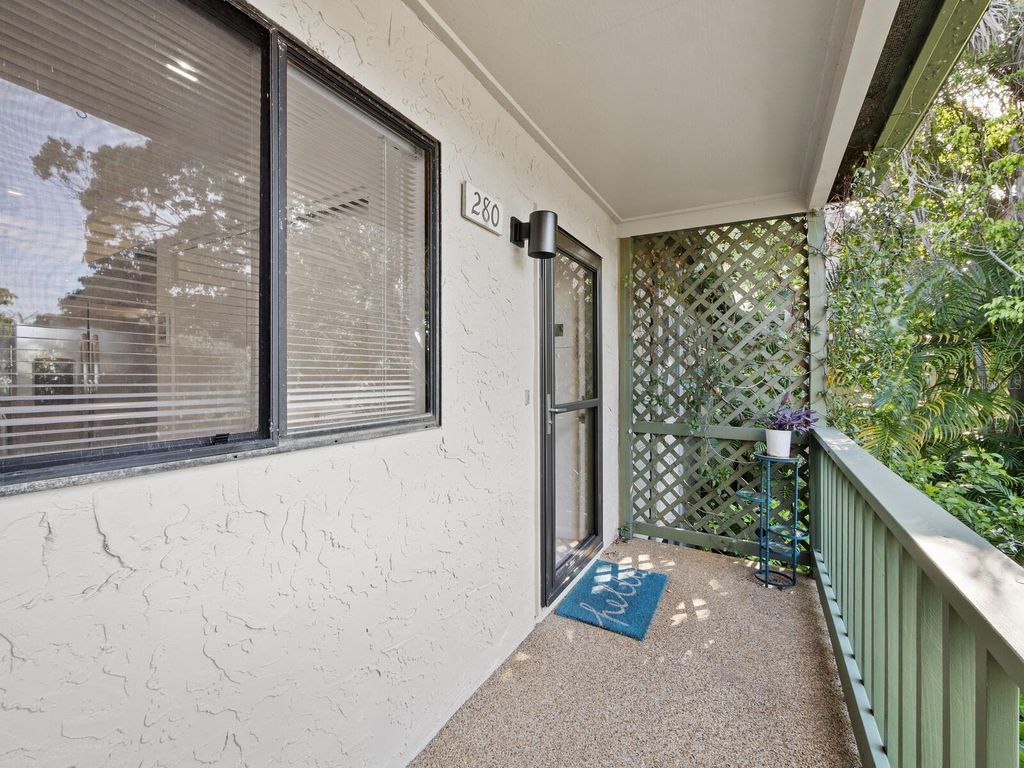 Photo of 1511 Pelican Point Drive #280, Sarasota, FL 34231 (MLS # G5107221)