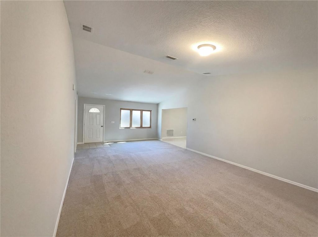 Photo of 13824 SW 114th Circle, Dunnellon, FL 34432 (MLS # O6384529)