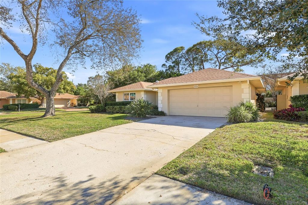 Photo of 2226 Heron Circle, Clearwater, FL 33762 (MLS # N6142222)