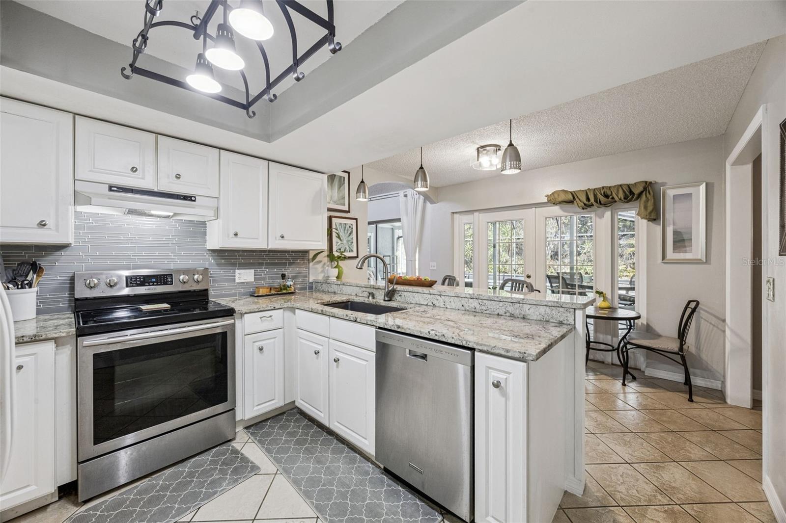 REGAL OAK SHORES UNIT 1 - Residential