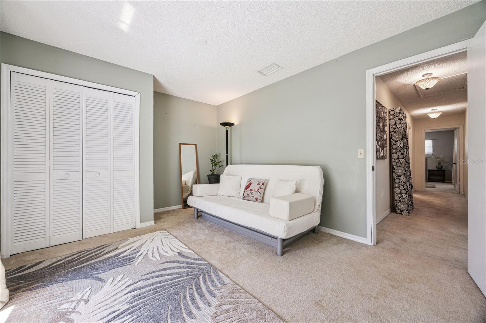 REGAL OAK SHORES UNIT 1 - Residential