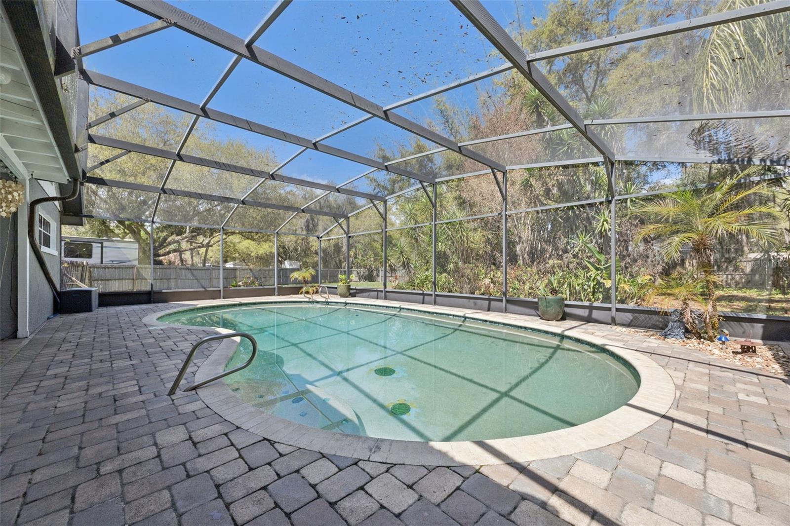 REGAL OAK SHORES UNIT 1 - Residential