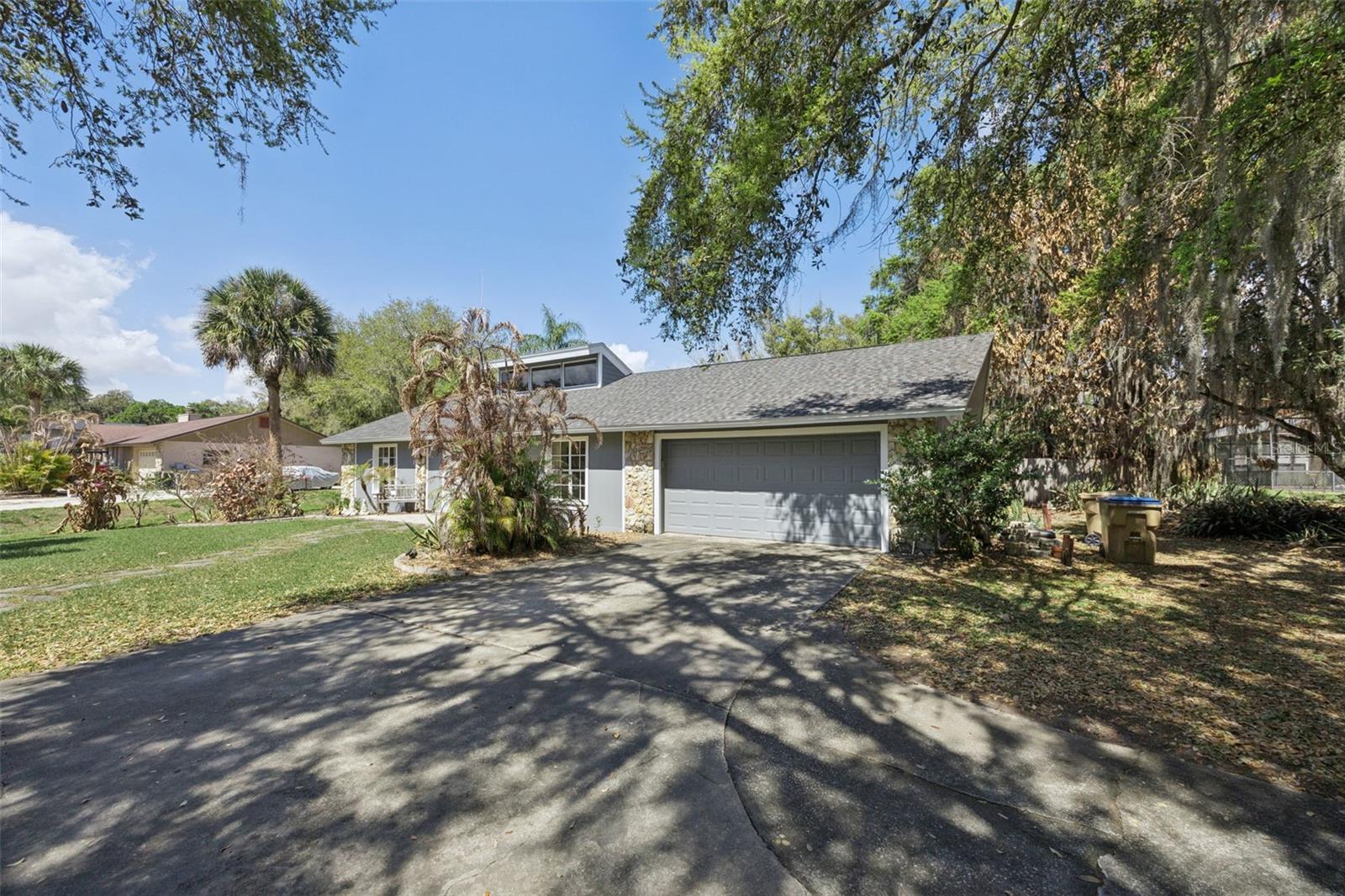 REGAL OAK SHORES UNIT 1 - Residential