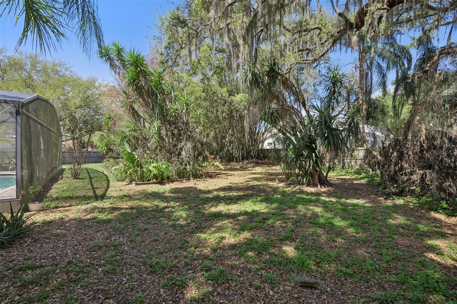 REGAL OAK SHORES UNIT 1 - Residential