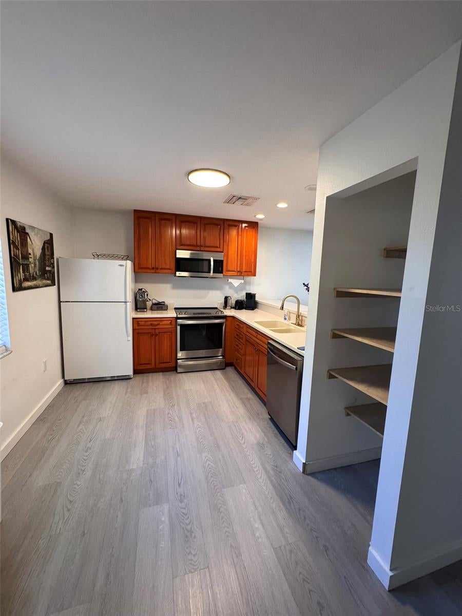 2765 COUNTRYSIDE BOULEVARD 101