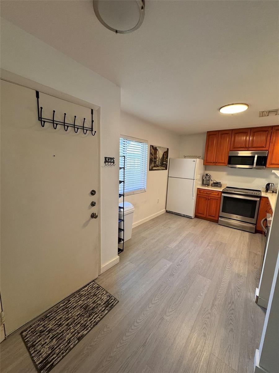 2765 COUNTRYSIDE BOULEVARD 101