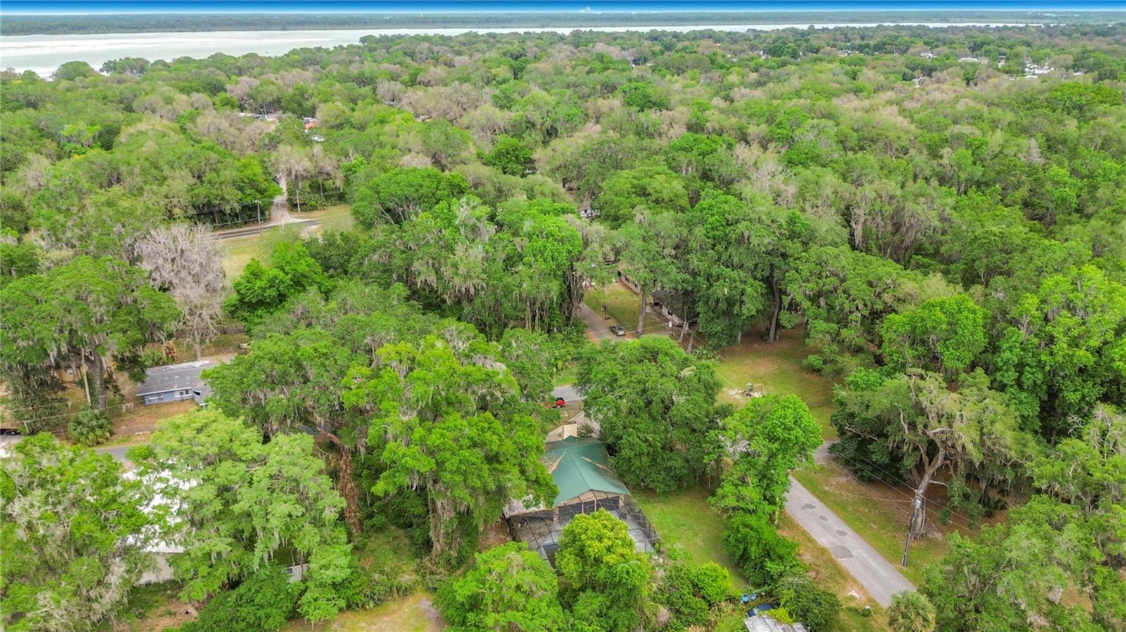 PANACOOCHEE RETREATS - Residential