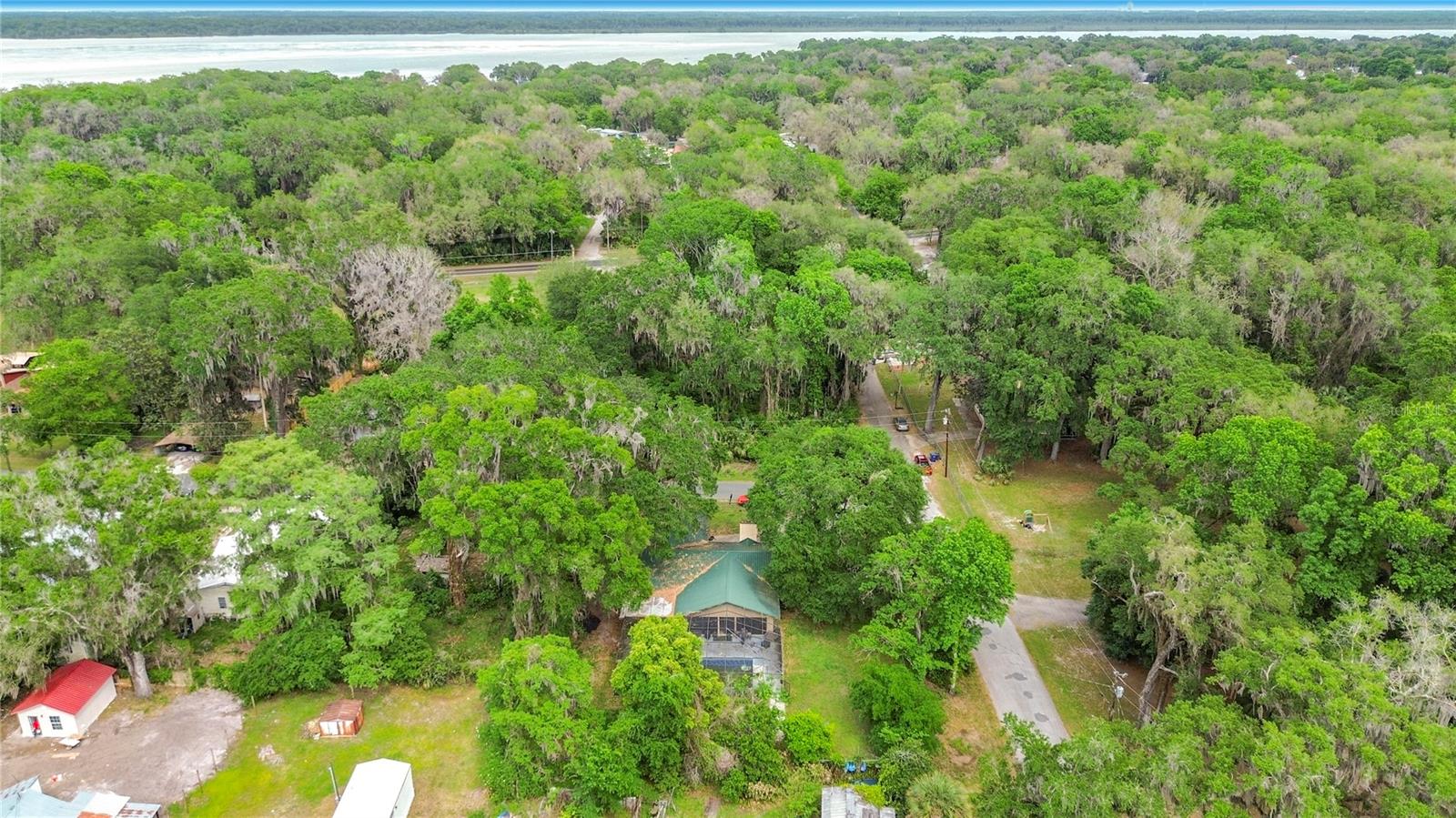 PANACOOCHEE RETREATS - Residential