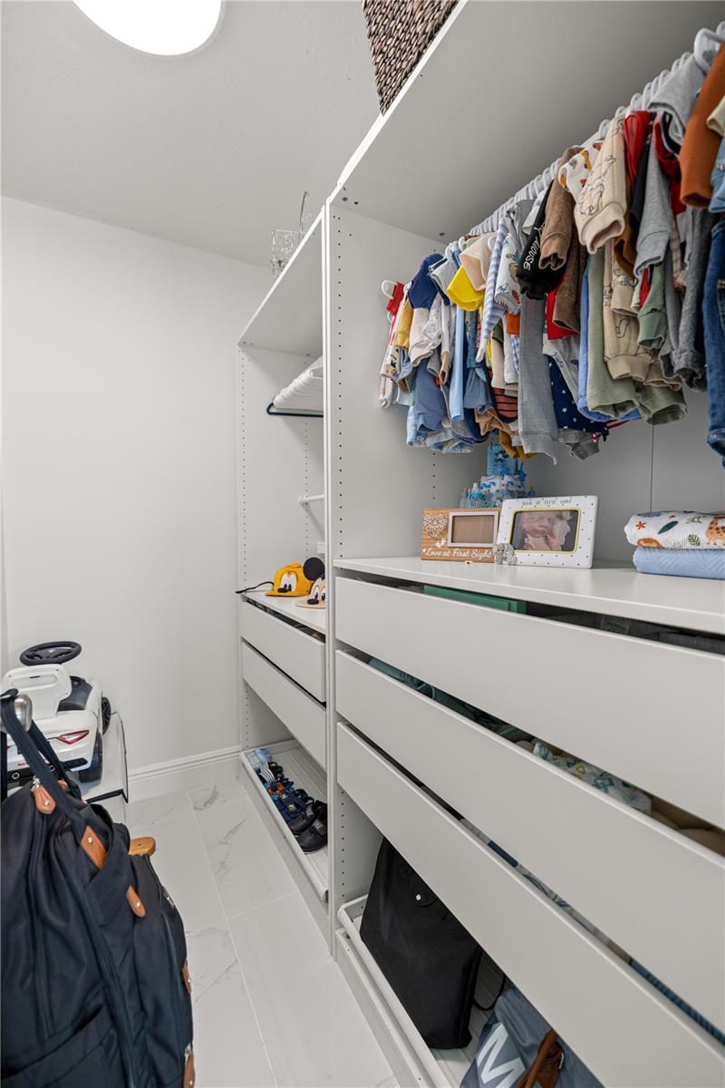 SILVER SPGS SHORES UN 07 - Residential Lease