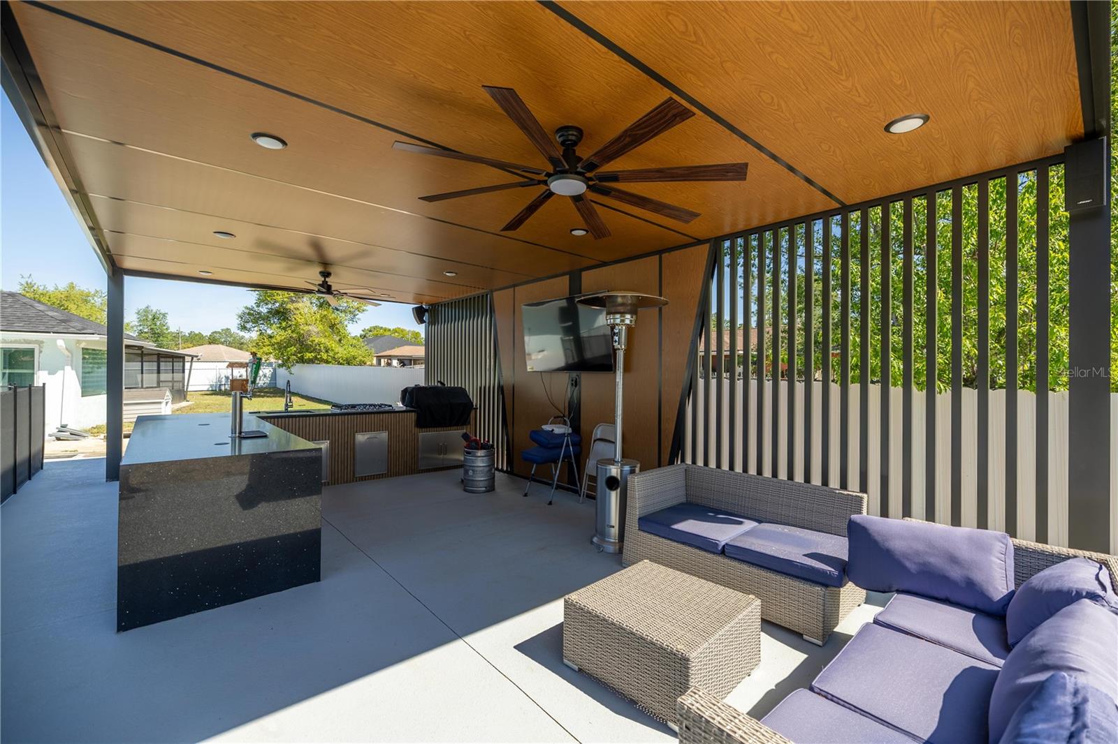 SILVER SPGS SHORES UN 07 - Residential Lease