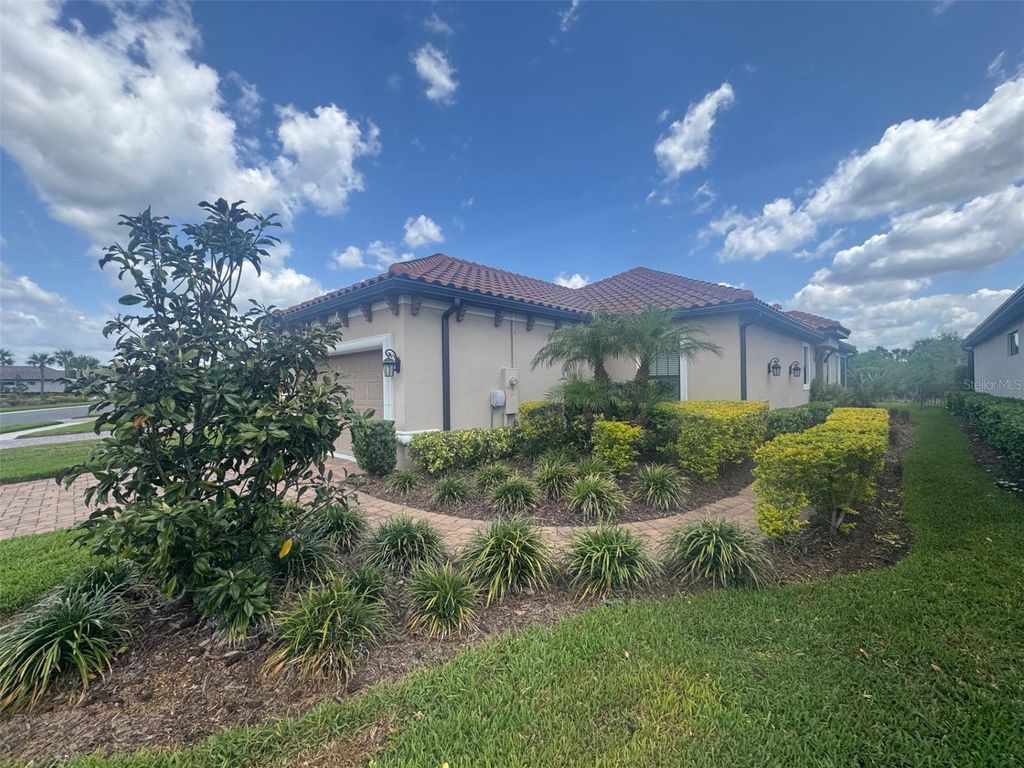 Photo of 3312 Francoa Drive, Odessa, FL 33556 (MLS # W7884375)