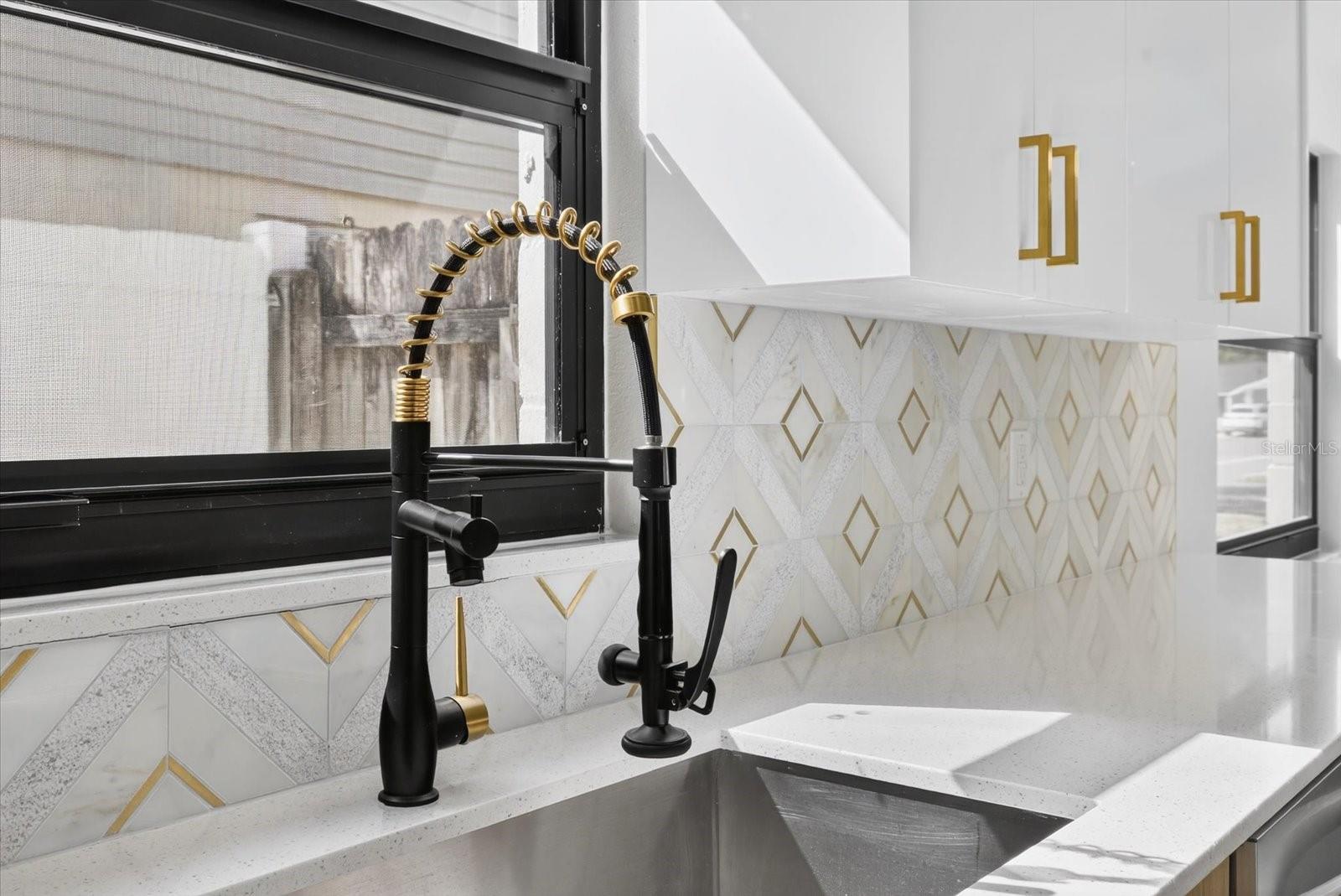 TIMBERLANE SUB UNIT 4 - Residential