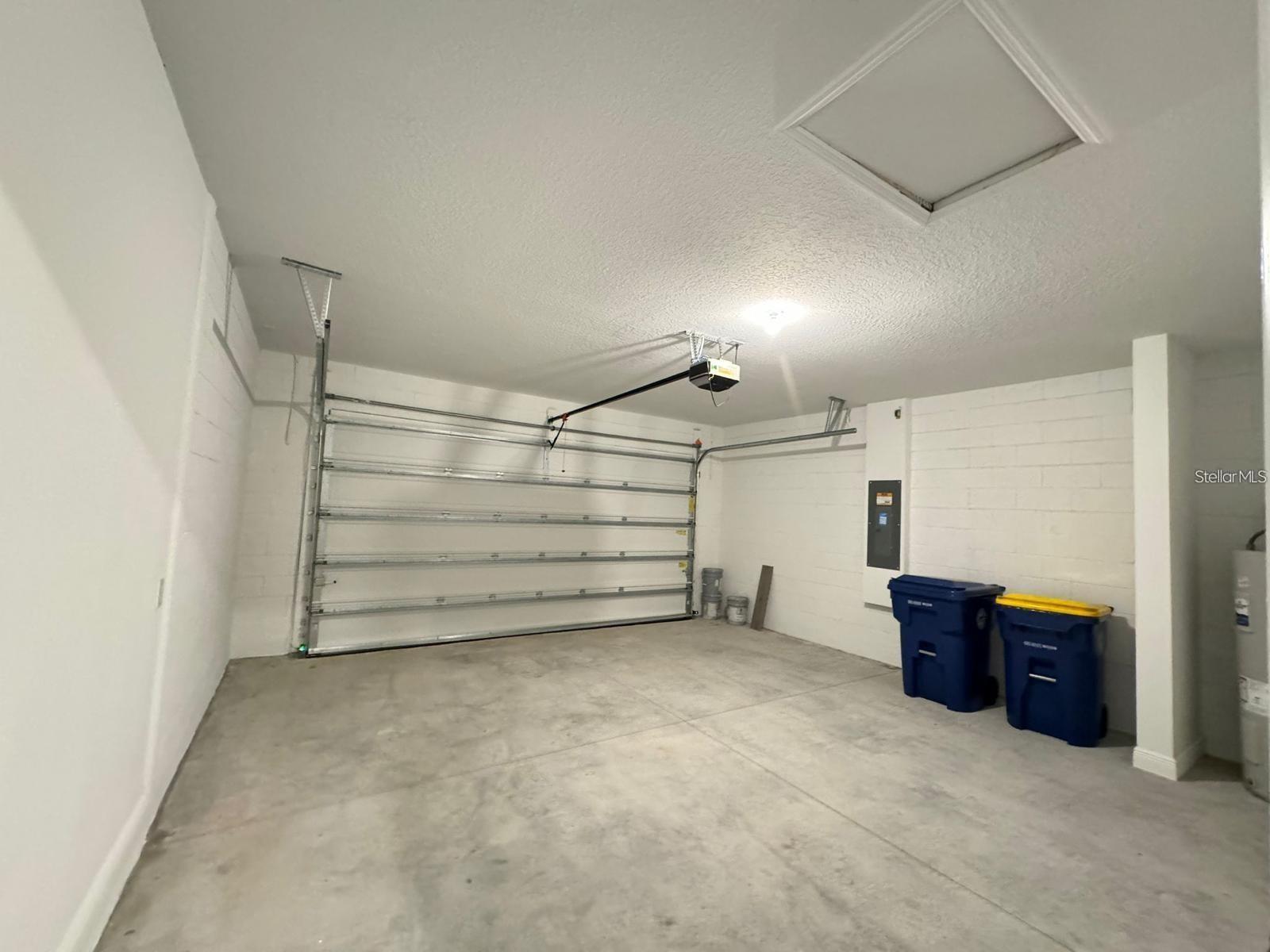 VILLAGES/MINNEOLA HILLS PH 1B - Residential Lease