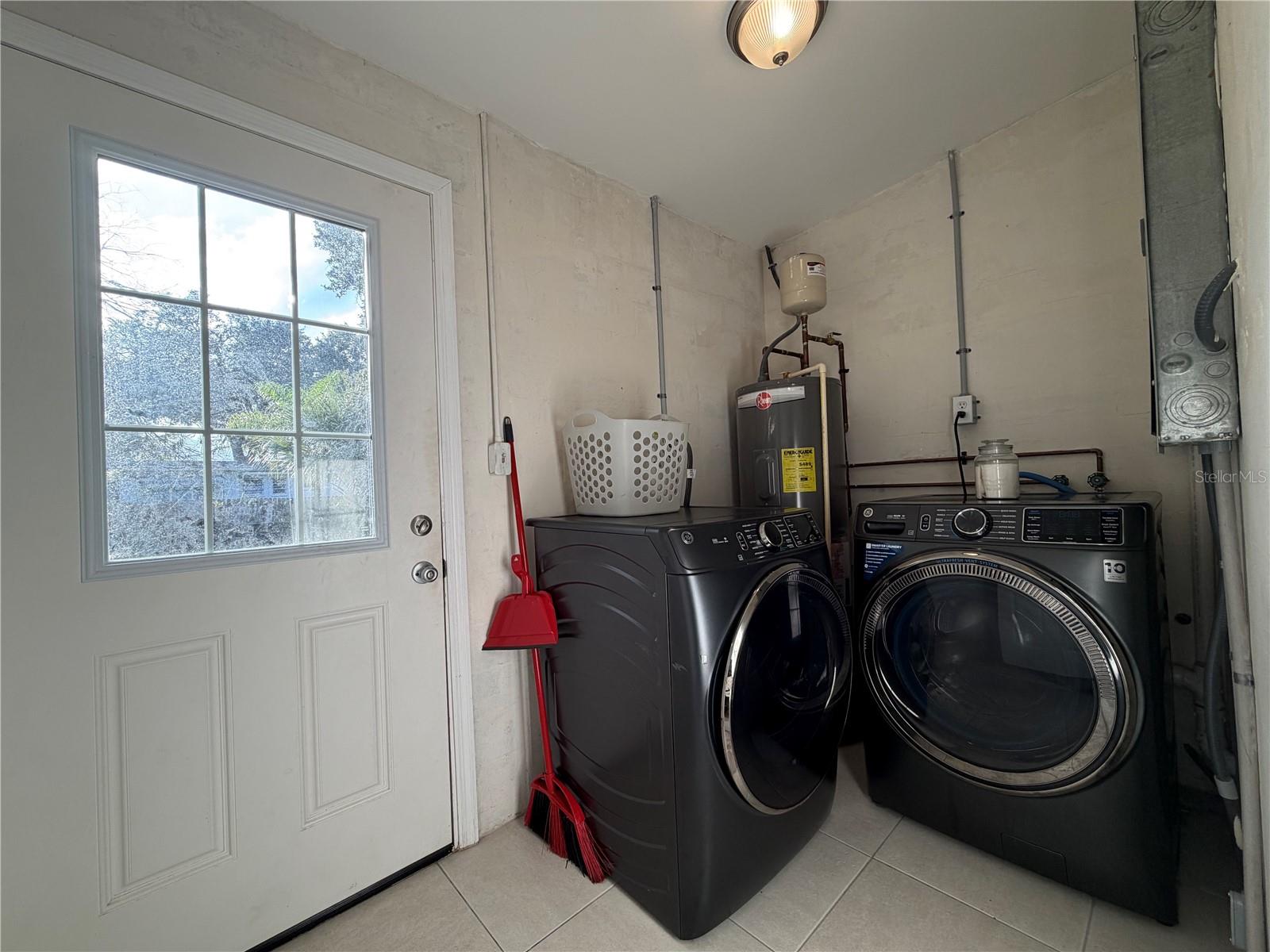 HOPKINS FITCH GRANT - Residential