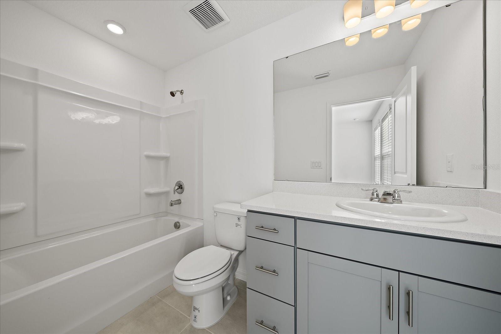 TOWNHOMES AT SKYE RANCH - Residential Lease