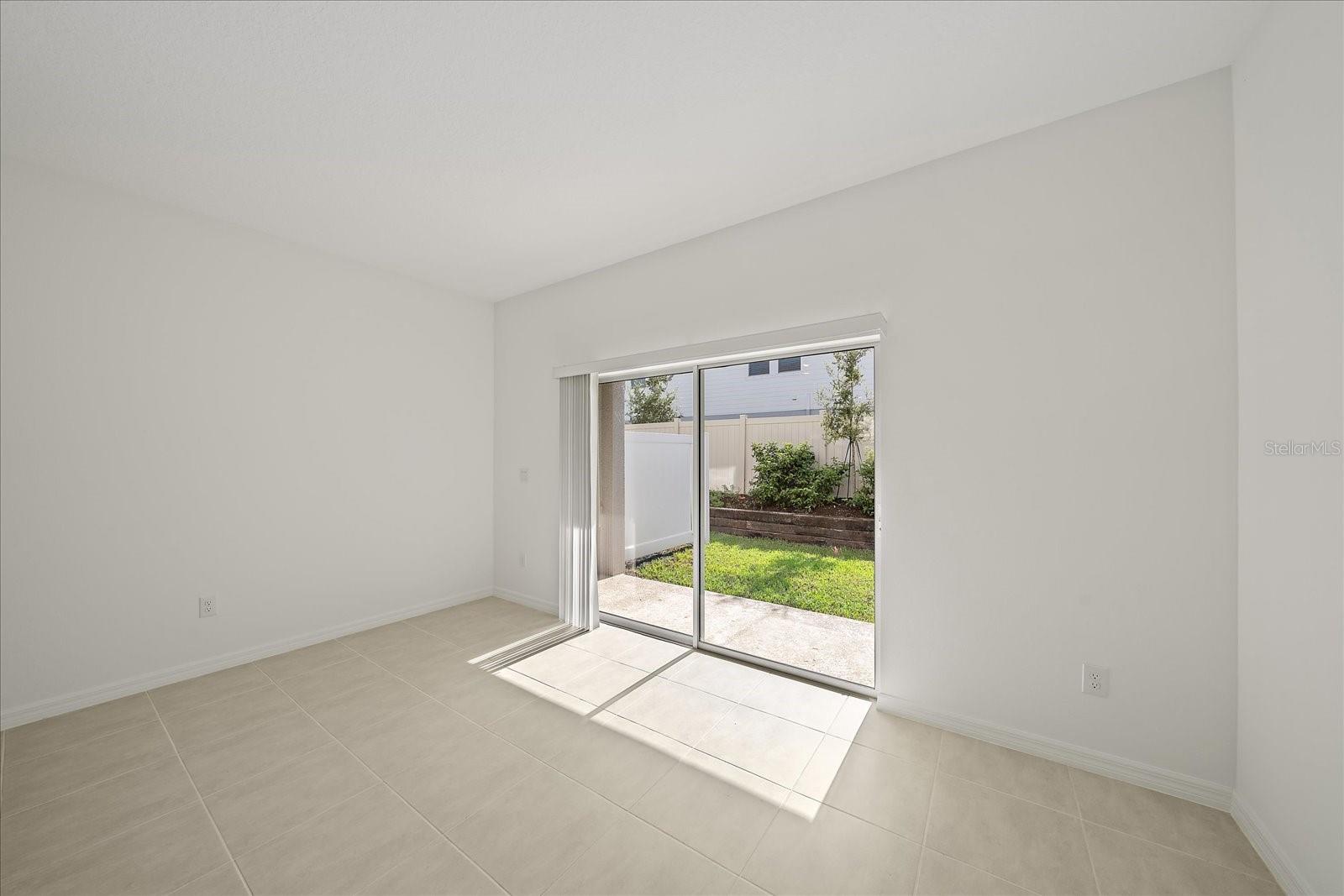 TOWNHOMES AT SKYE RANCH - Residential Lease