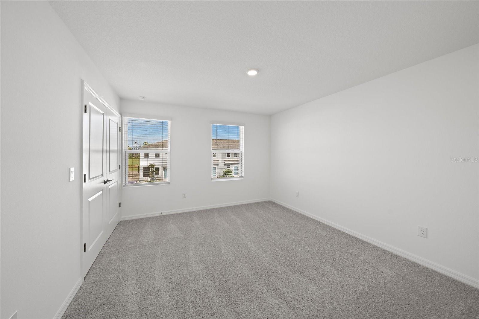 TOWNHOMES AT SKYE RANCH - Residential Lease