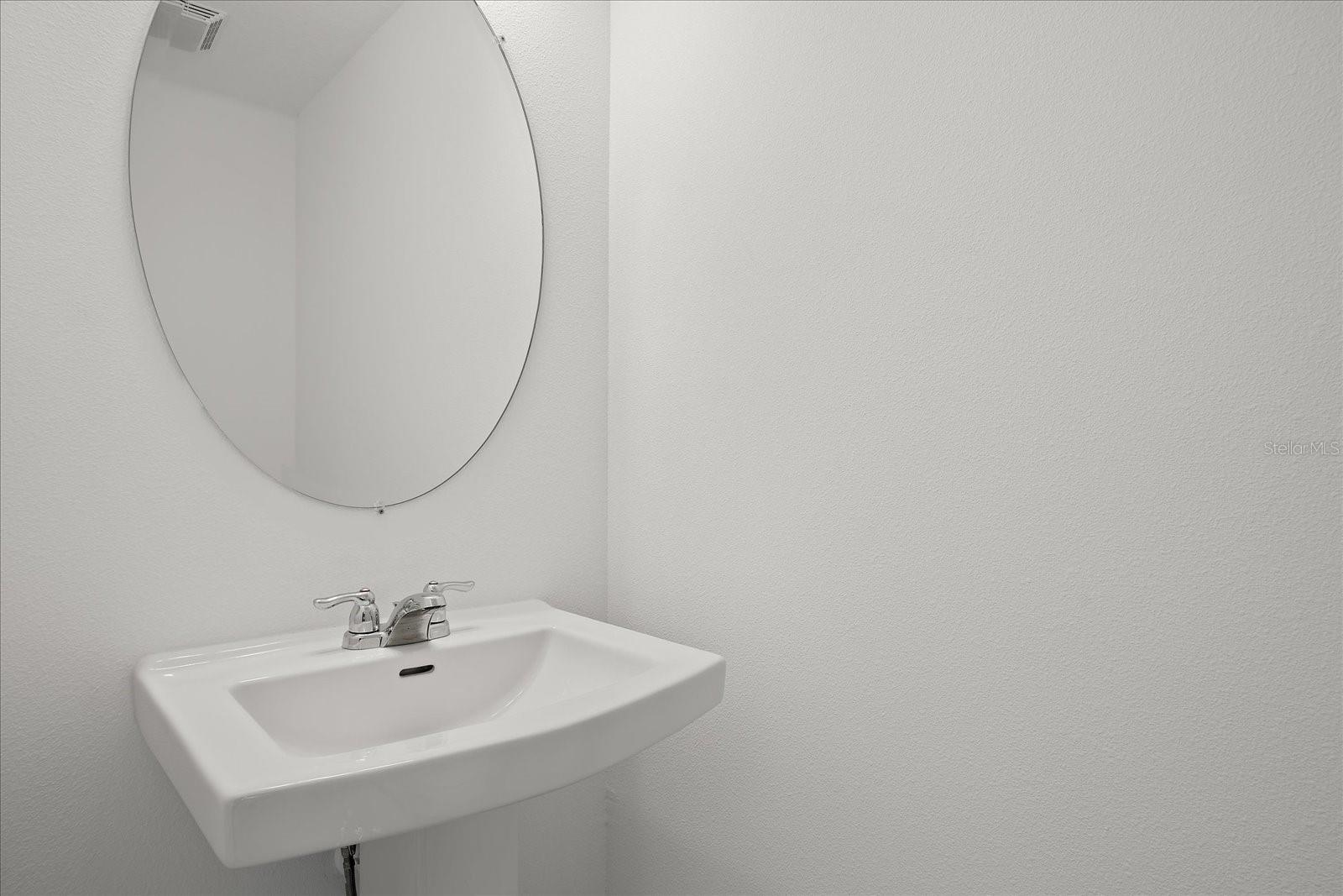 TOWNHOMES AT SKYE RANCH - Residential Lease