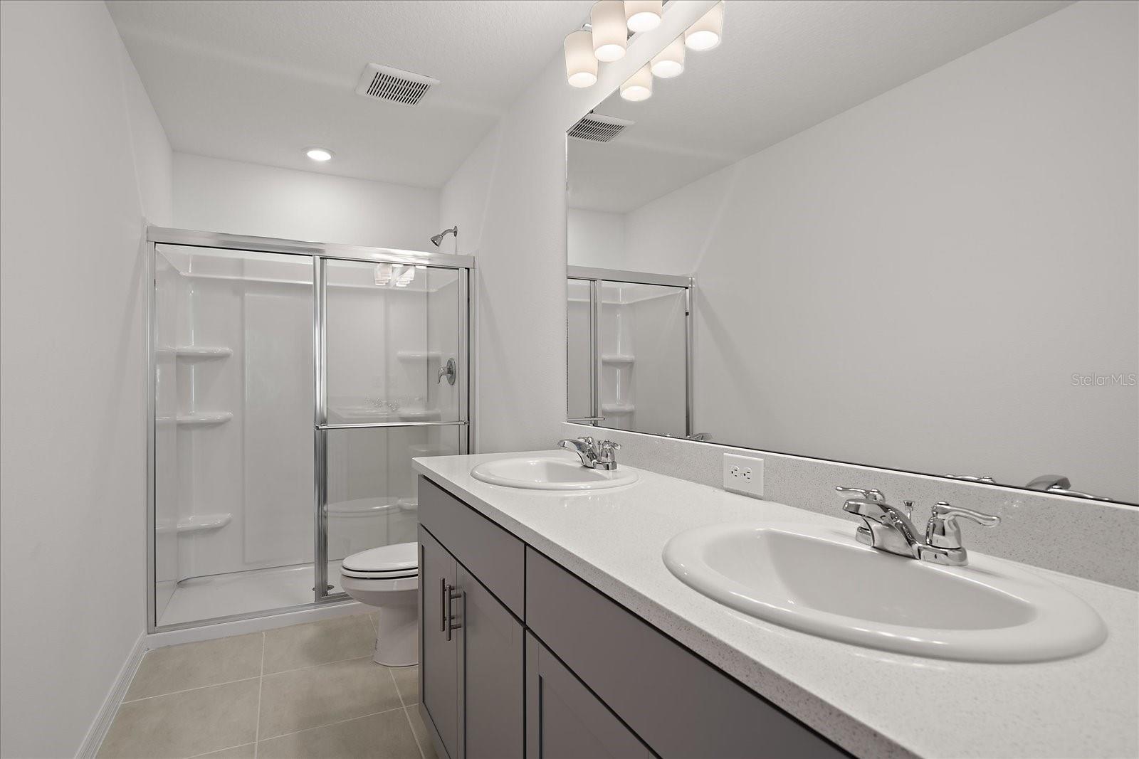 TOWNHOMES AT SKYE RANCH - Residential Lease