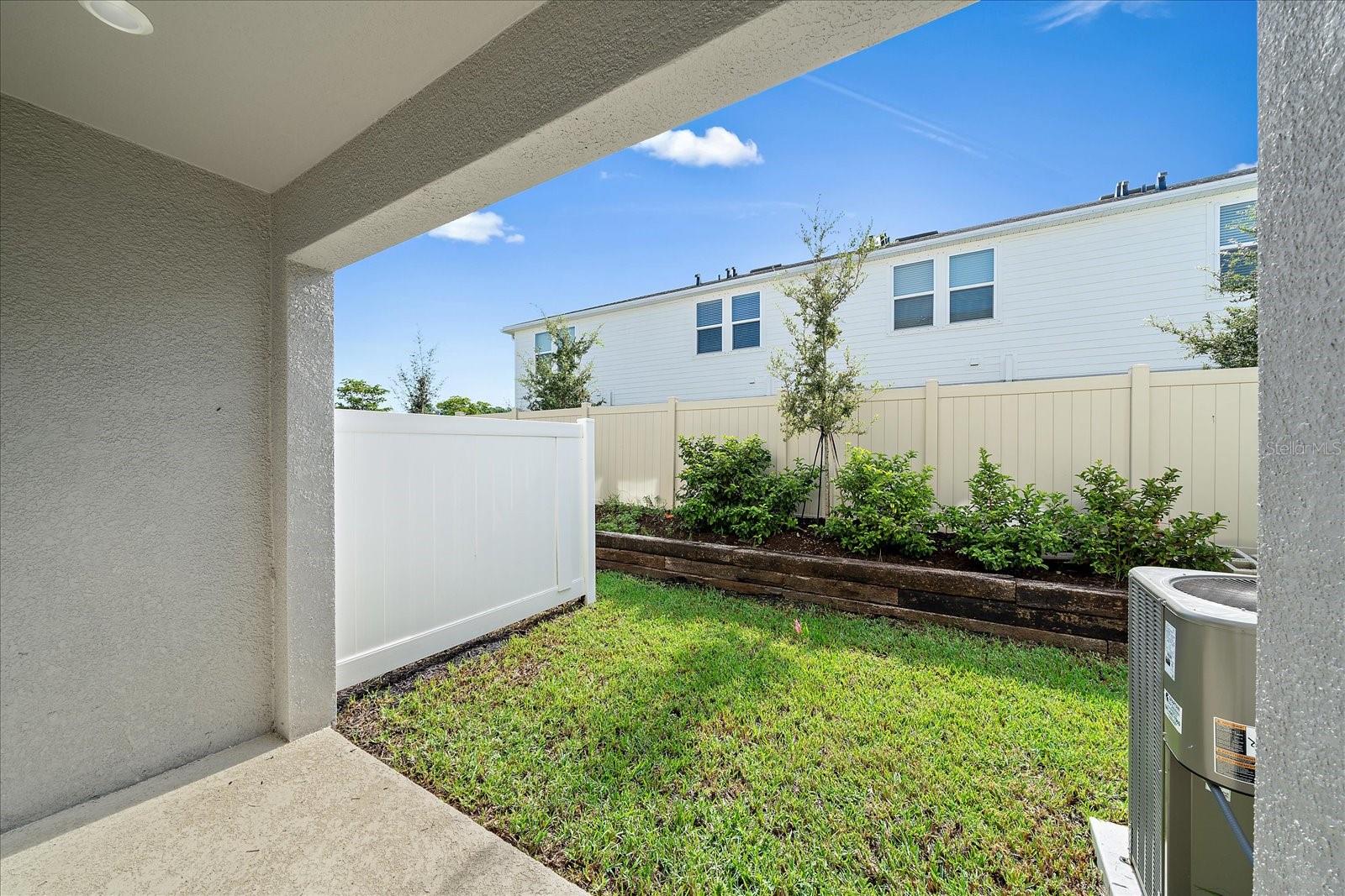 TOWNHOMES AT SKYE RANCH - Residential Lease