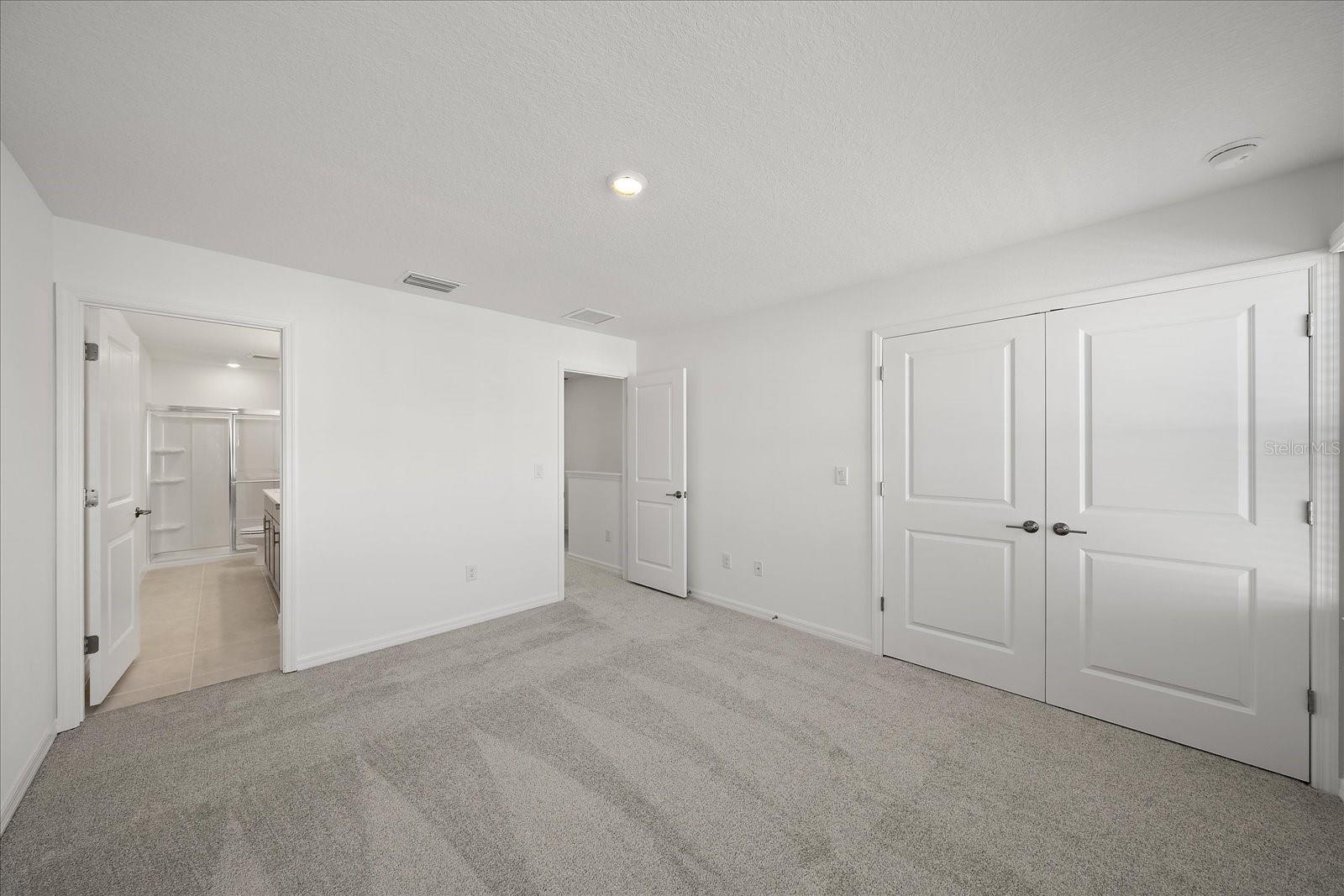 TOWNHOMES AT SKYE RANCH - Residential Lease