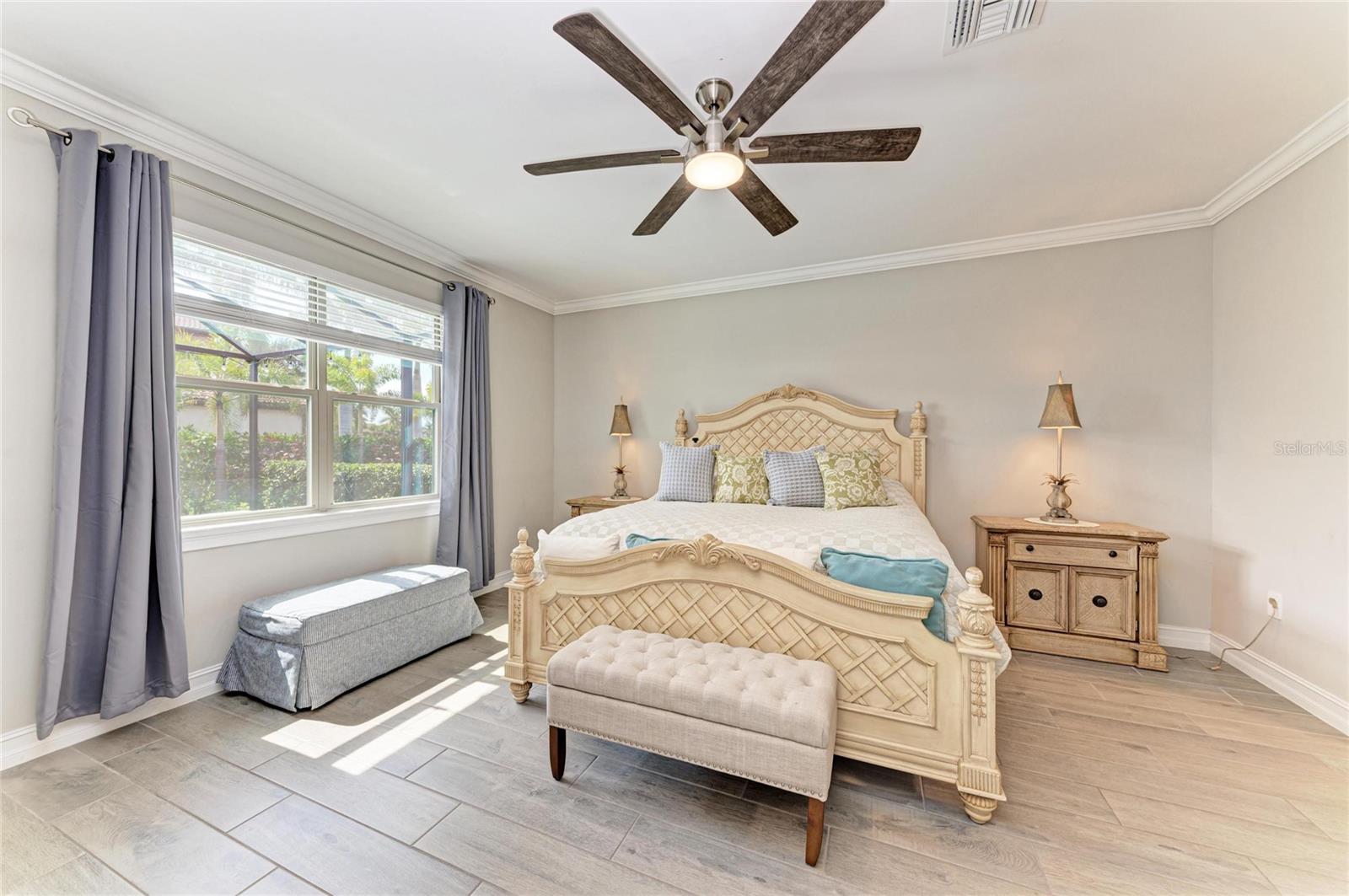 TOSCANA ISLES - Residential