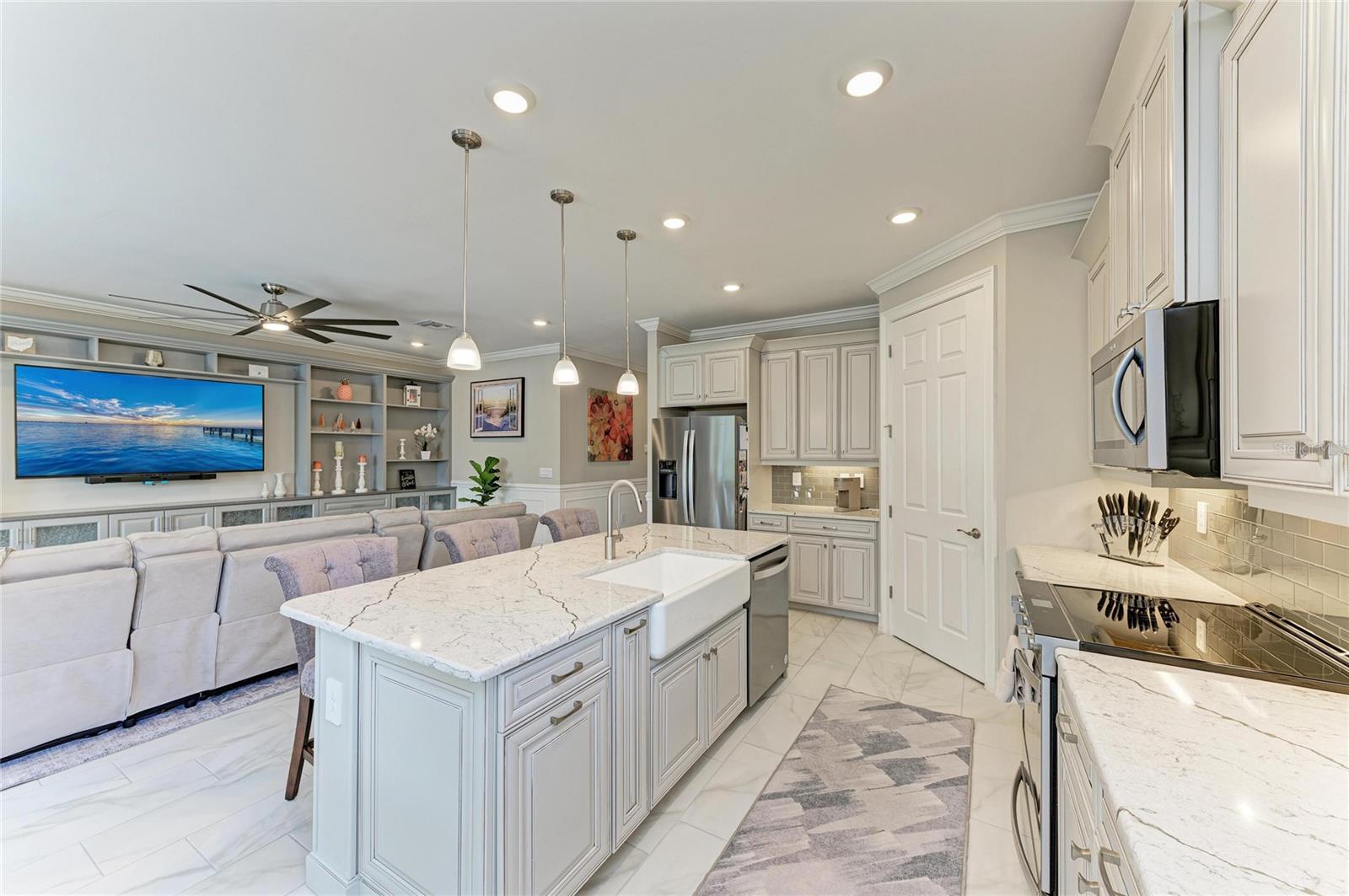 TOSCANA ISLES - Residential