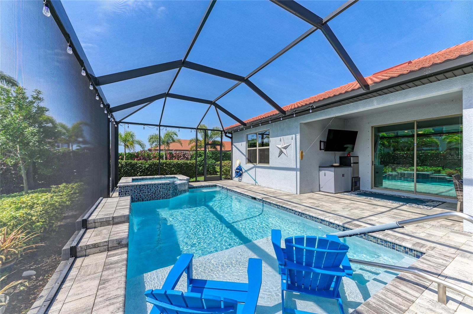 TOSCANA ISLES - Residential