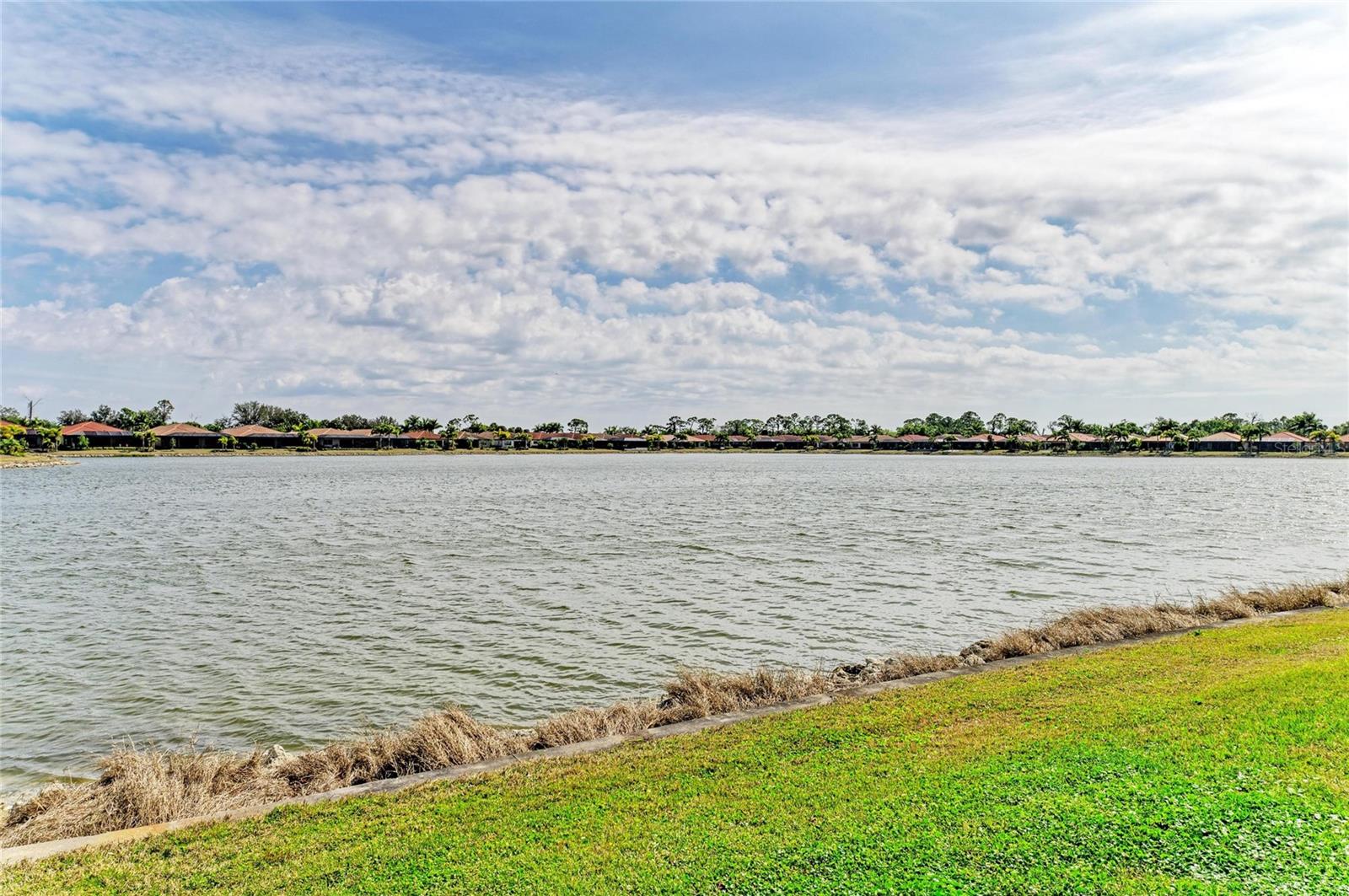 TOSCANA ISLES - Residential