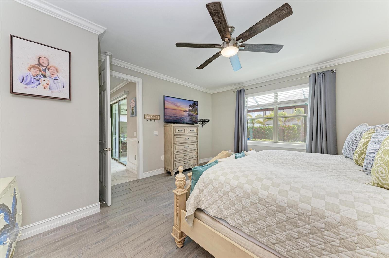 TOSCANA ISLES - Residential