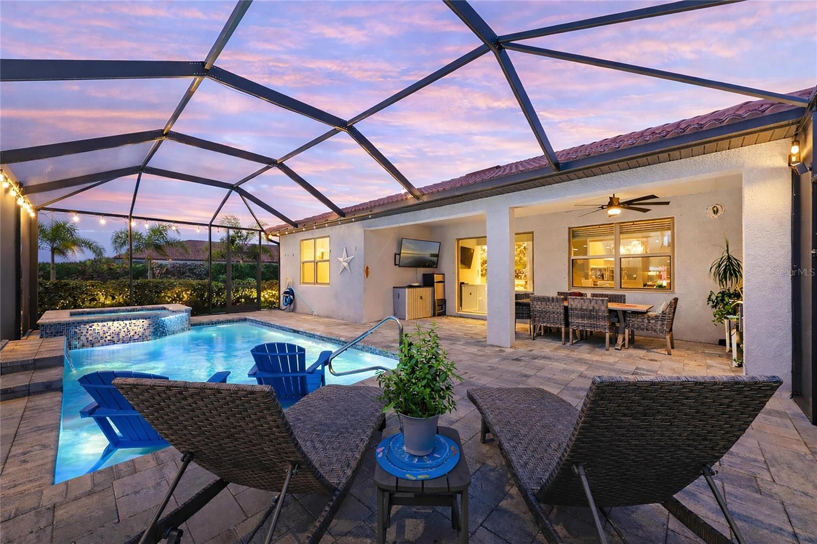 TOSCANA ISLES - Residential