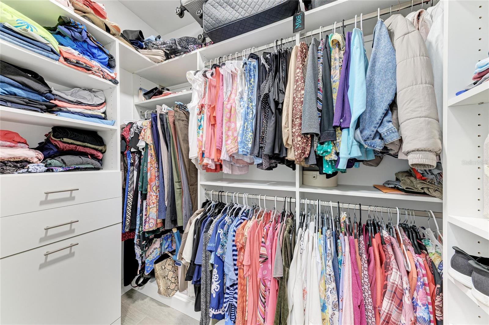 TOSCANA ISLES - Residential