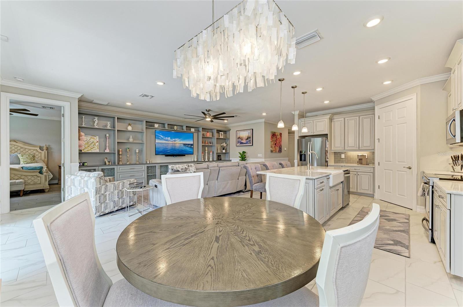 TOSCANA ISLES - Residential