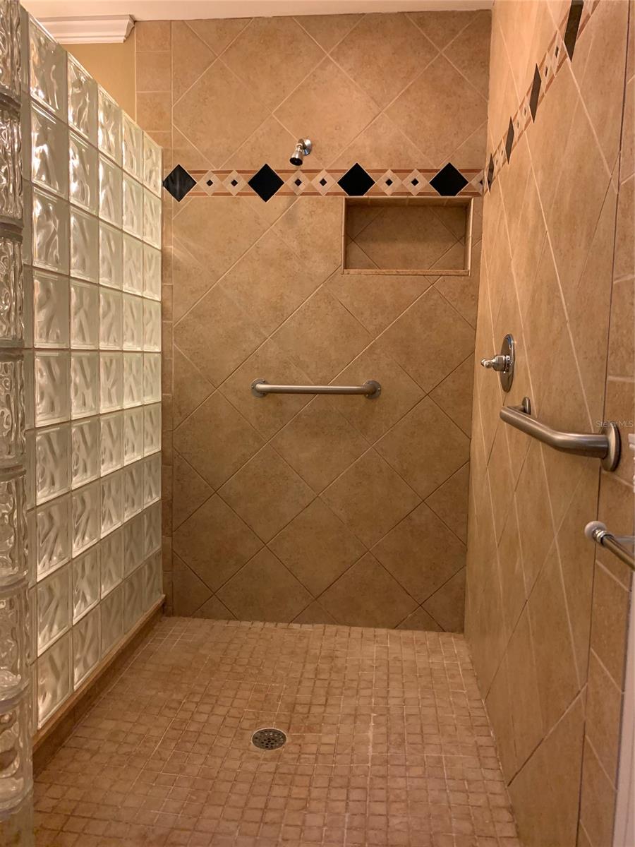 Florida Shores Un 39 - Residential