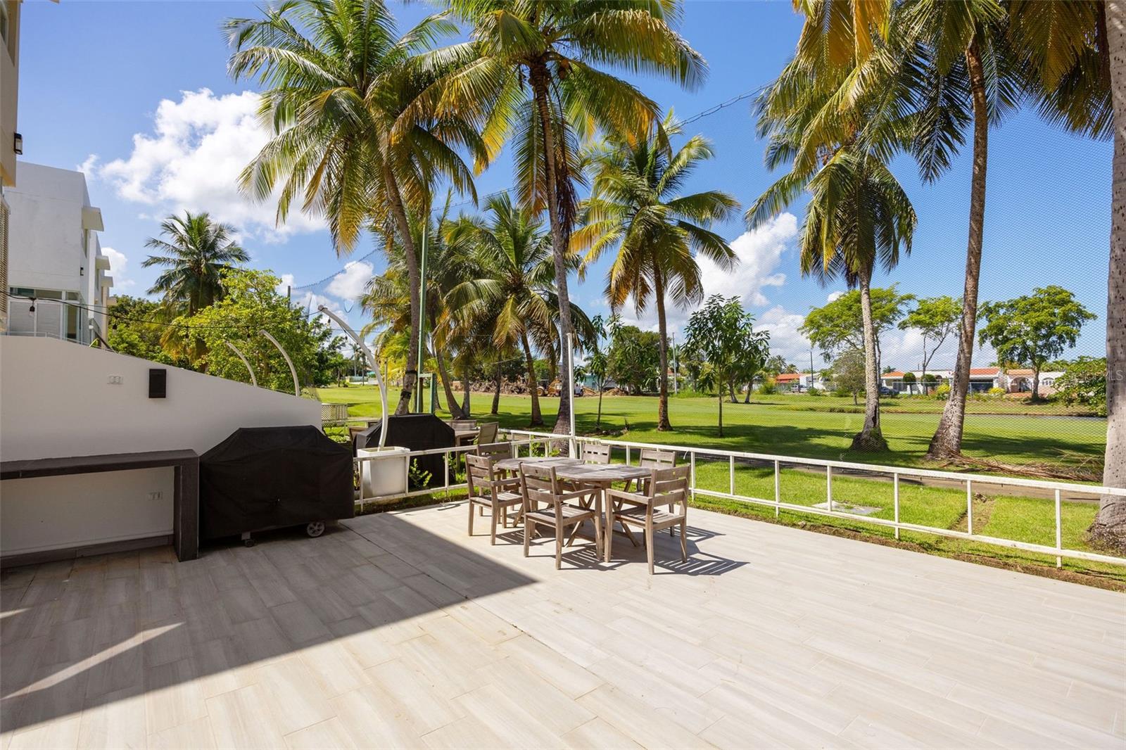 VILLAS DE GOLF OESTE - Residential