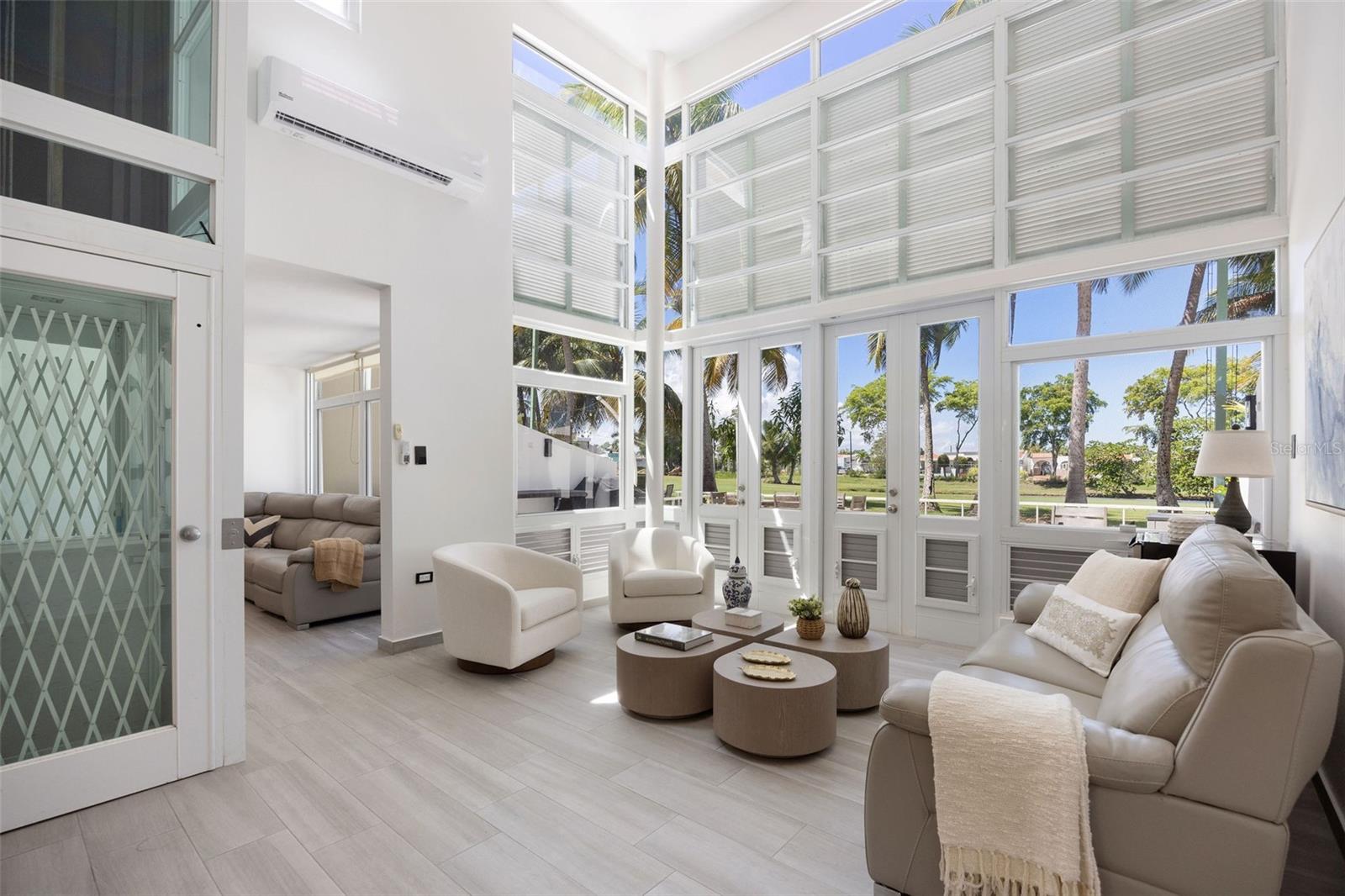 VILLAS DE GOLF OESTE - Residential